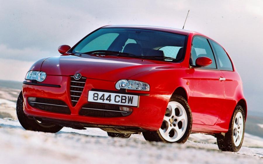 Alfa Romeo 147 3-Door (937A) (UK) '2001 - 05